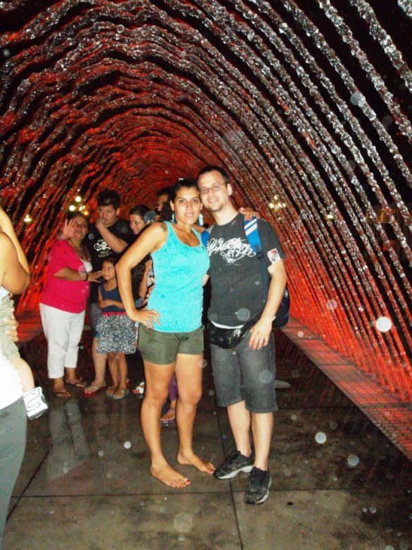 Puente de agua en el circuito Mágico del Agua