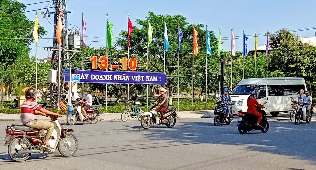 Las motos y las bocinas nos volvieron locos en Vietnam